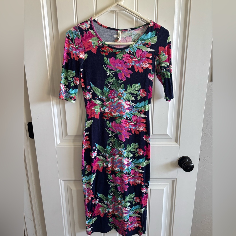 Beautiful Floral Women’s Dress